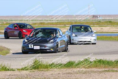 media/Apr-02-2023-Speed Ventures (Sun) [[5e759f4fdb]]/5-Tesla corsa A/session 1 Sweeper/